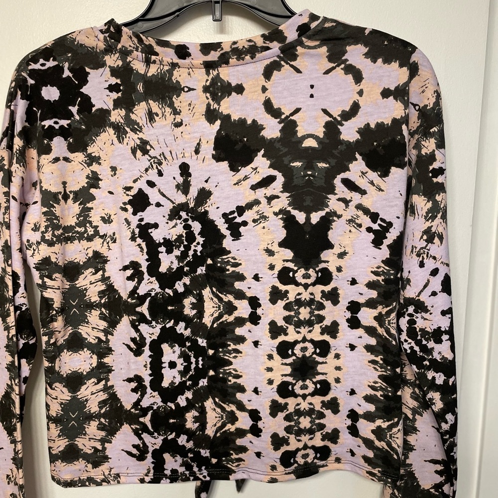 New Balance Black & Pink Top